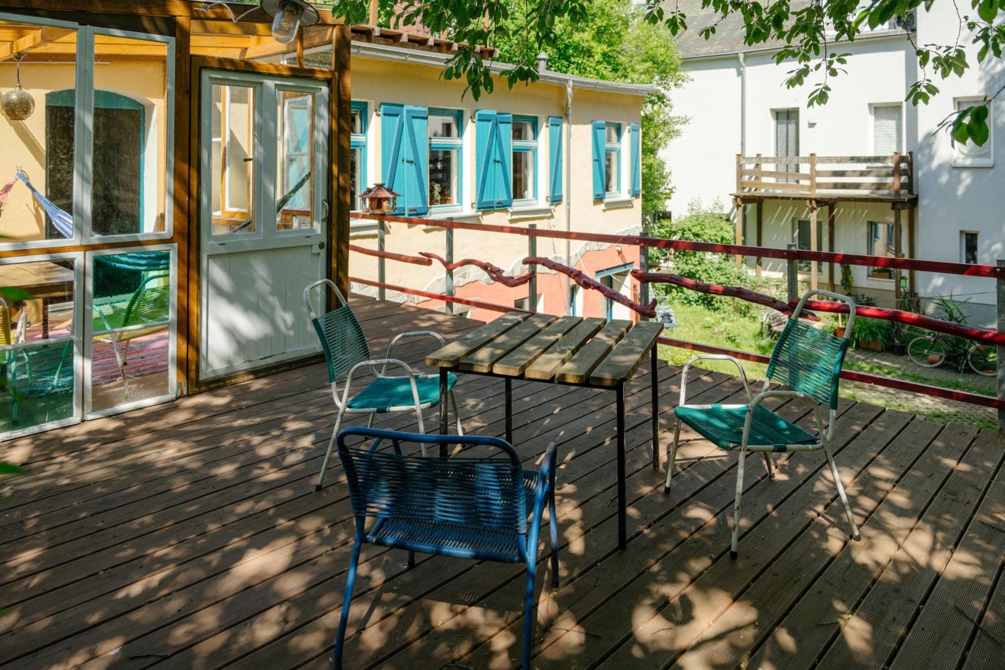 The Upholstery Tinyhouse Deluxe Eco Chalet Kreativ Citynah 켐니츠 외부 사진