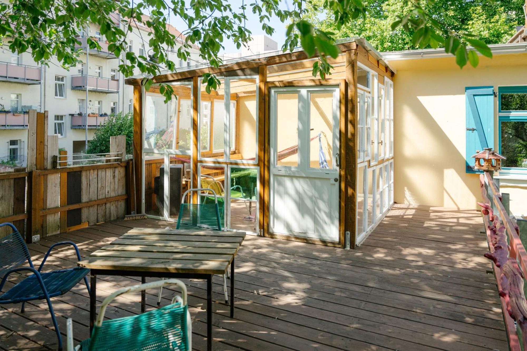 The Upholstery Tinyhouse Deluxe Eco Chalet Kreativ Citynah 켐니츠 외부 사진