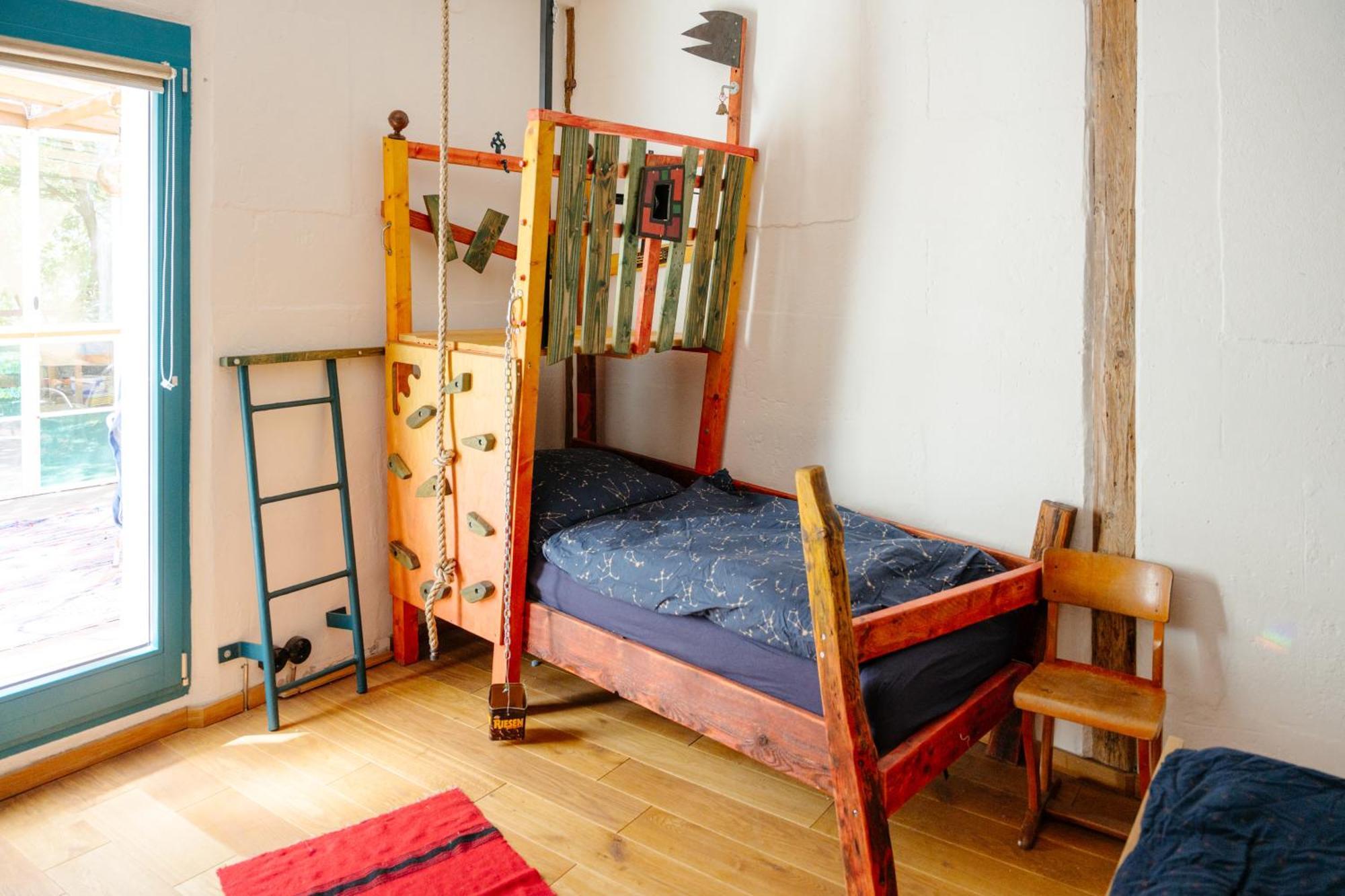 The Upholstery Tinyhouse Deluxe Eco Chalet Kreativ Citynah 켐니츠 외부 사진